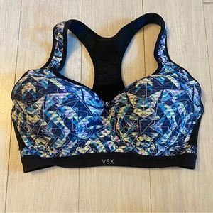 Geometric VSX Sports Bra